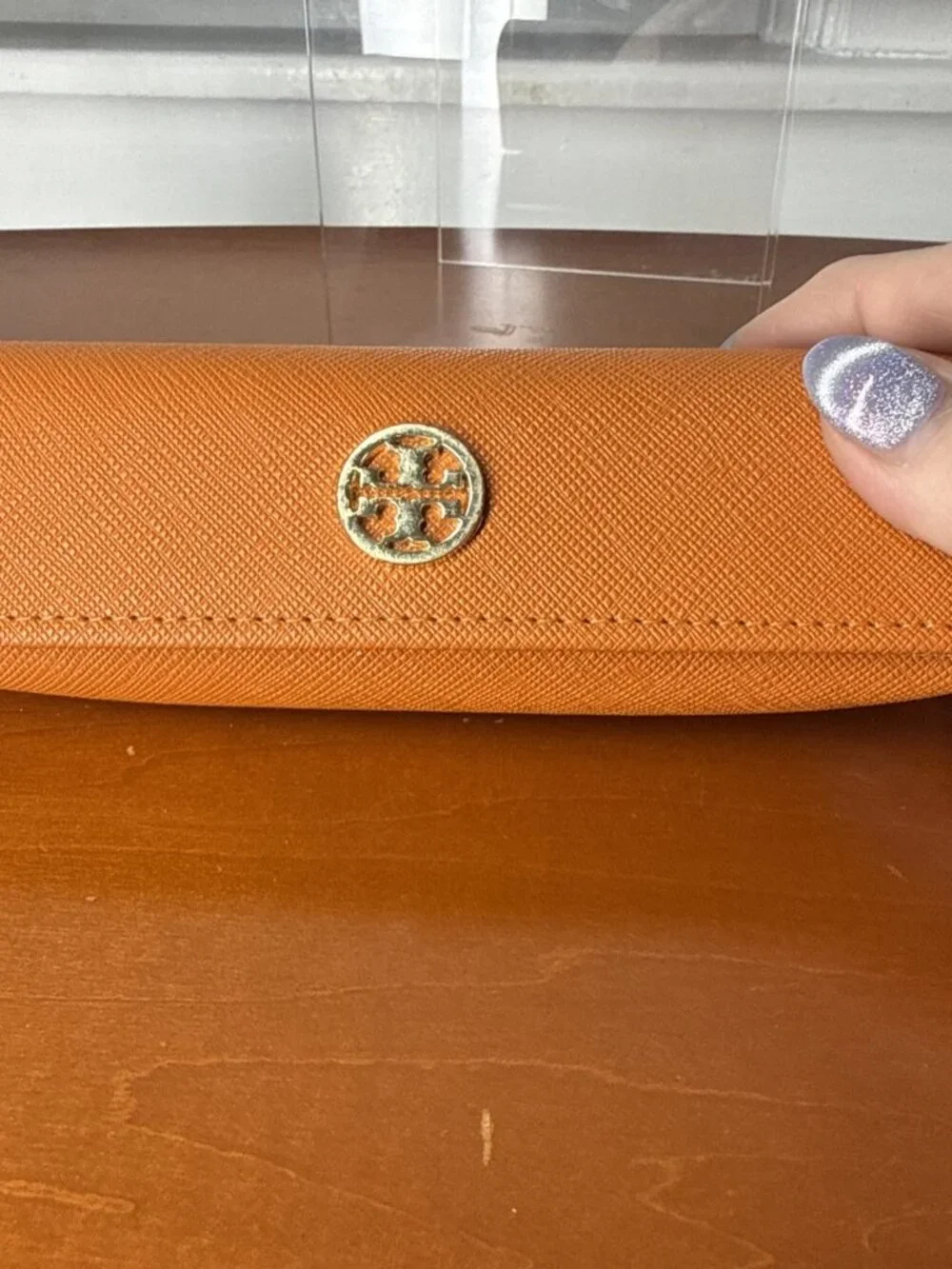 TORY BURCH ORANGE SMALL AUTHENTIC EYEGLASSES CASE